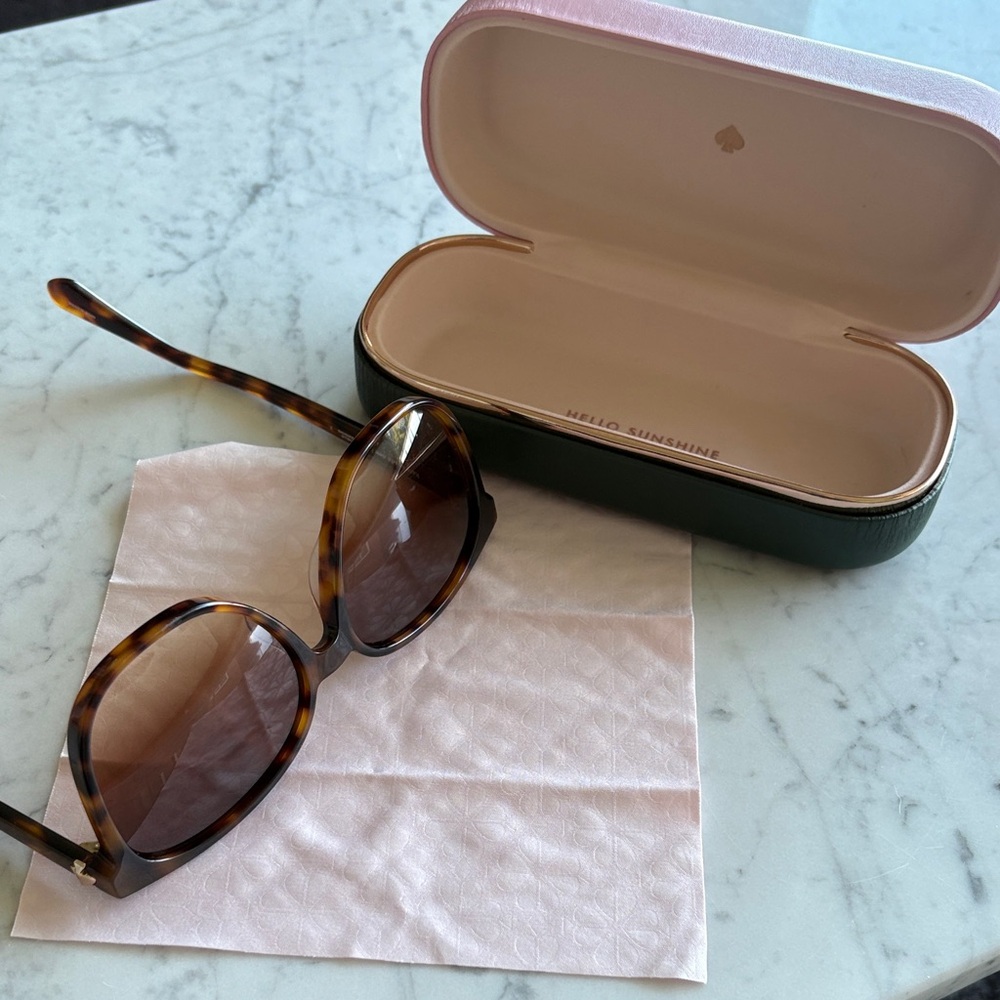 Kate Spade Tortoise Sunglasses with Pink Case